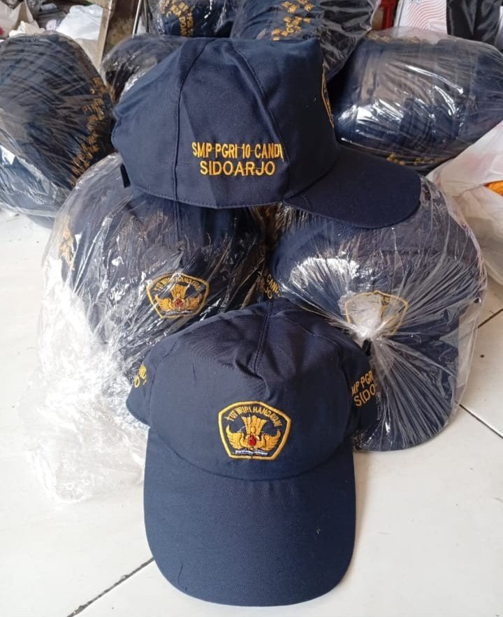 Topi Custom